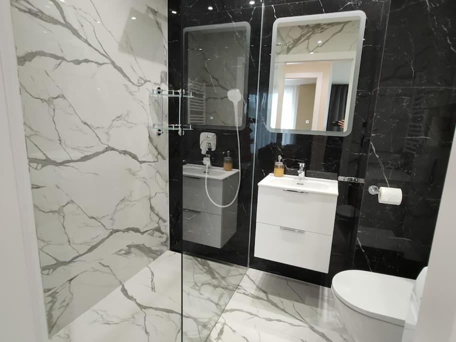 Piekny Apartament 3-Pokojowy Katowice Luaran gambar